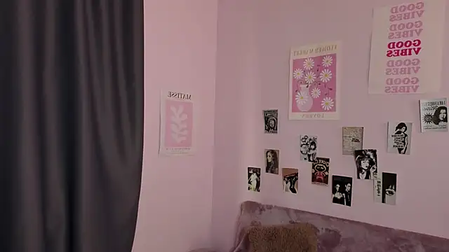 BeataWheat's Live XXX Chat