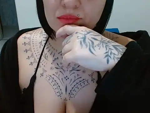 vaholiver's Live XXX Chat