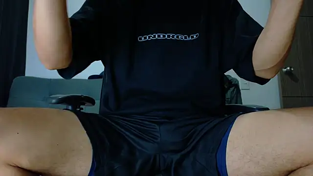 bully_boss 라이브 XXX 채팅