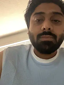 vinayz0 Show in webcam