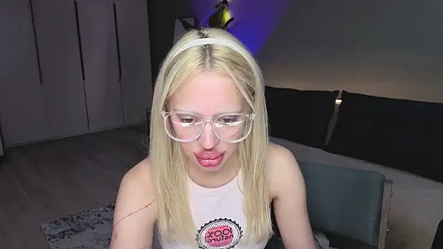 XXX chat uživo modela Luna_Beverly