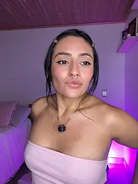 NandaVixen's Live XXX Chat