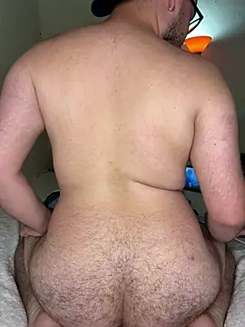 دردشة SubBoy_bear الجنسية المباشرة