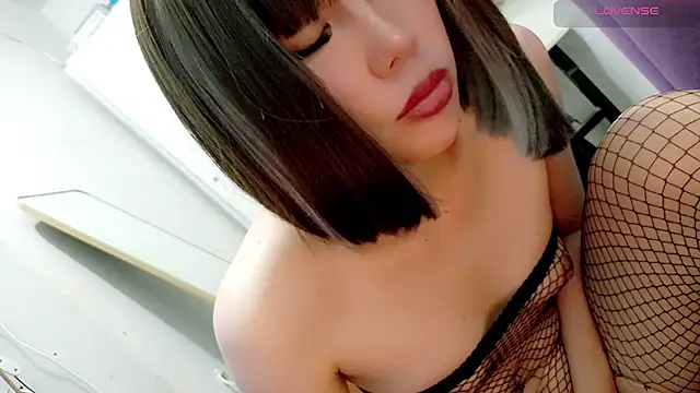 tgirljennie_69 现场XXX聊天