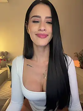Chatroom XXX en direct de SarahhSmitth1