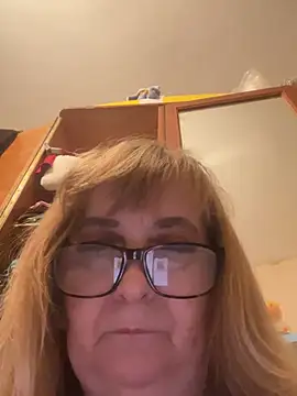 XXX chat uživo modela Irina2909@xh