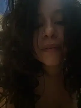 Chat +18 de DaphneSky ao vivo