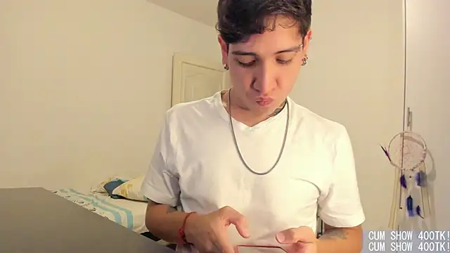 Czat XXX na żywo – Michael_v77