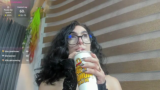 XXX chat uživo modela Shammy_rosse
