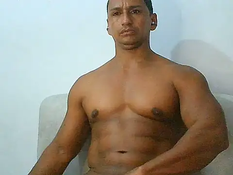 Chat XXX ao vivo de brandom35