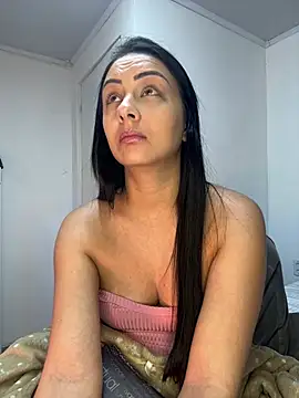 Chat +18 de bbzinharosa ao vivo