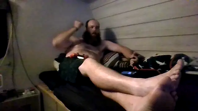 ThisGuy42o's Live XXX Chat