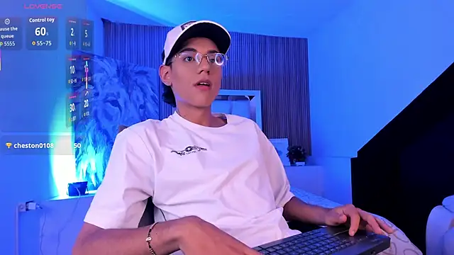 MathewAdamss élő XXX-chatje