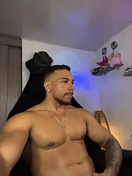 FreszX élő XXX-chatje