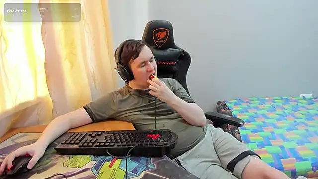 Онлайн чат XXX iliaskrislove