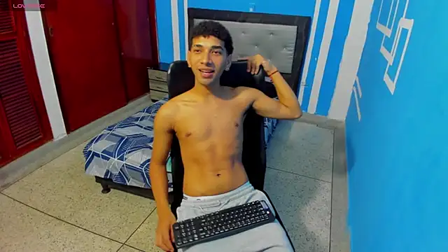 efrain_boy Live XXX Chat