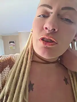 Živý XXX chat PinkTheHawk