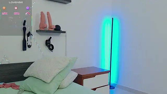 Alan_Real Adlı Modelin Canlı XXX Sohbeti