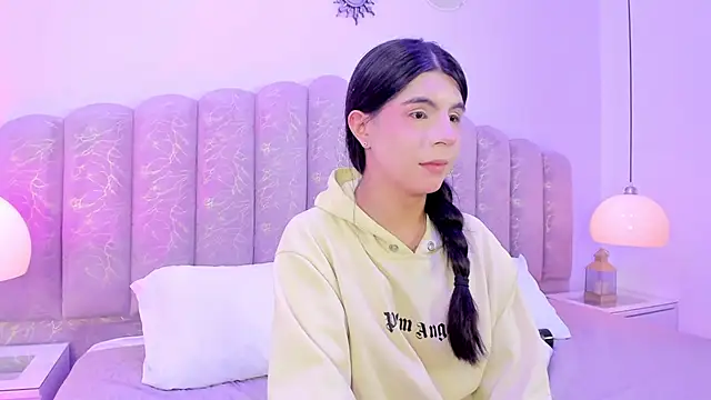 Channel_sofia Chat XXX live