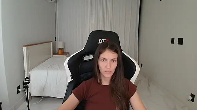 Chat +18 de upssnowy ao vivo