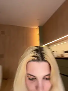 Luv_Doll: απευθείας συνομιλία ΧΧΧ