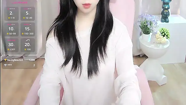 Онлайн чат XXX shynana