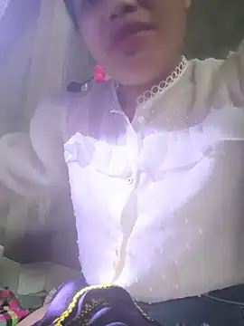 XXX chat uživo modela Emma-sin