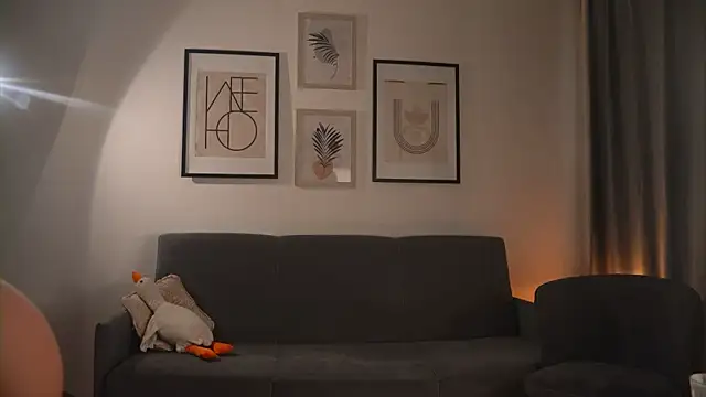 alittlestarrr's Live XXX Chat