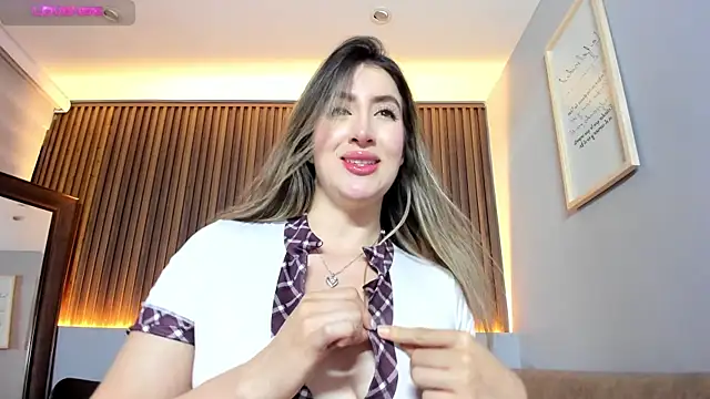 _sofia_cruz élő XXX-chatje
