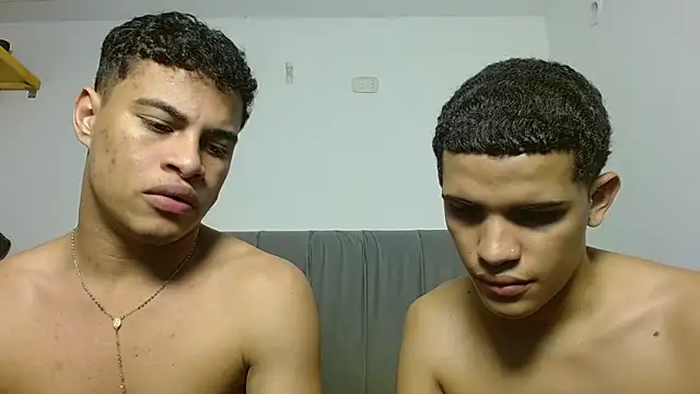 Jose_And_Daniel: απευθείας συνομιλία ΧΧΧ