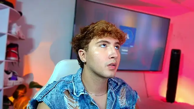 Chat +18 de Eiden_carter ao vivo