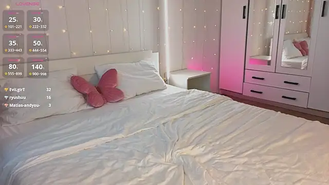 JuliyaAngel Live XXX Chat