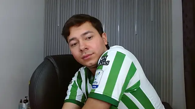 Julian_Smith21's Webcam Show
