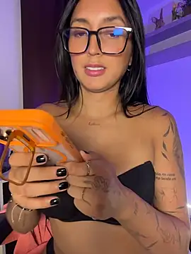 Chatroom XXX en direct de ANABOONCE_