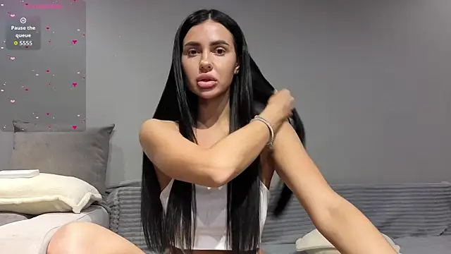 Mary__foxy Adlı Modelin Canlı XXX Sohbeti