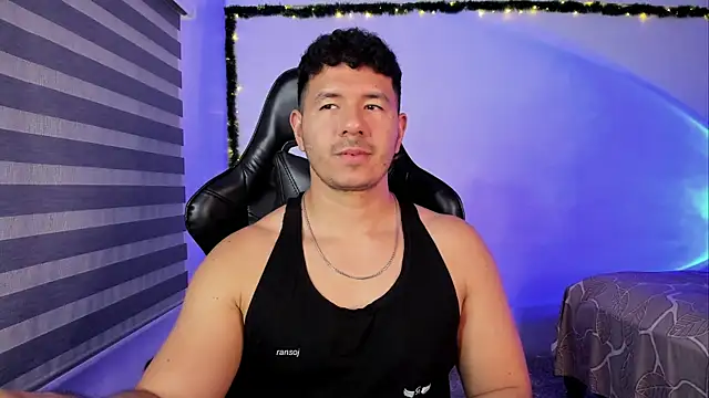 ransoj Live XXX-Chat