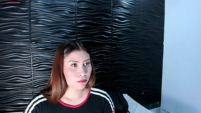 Chat +18 de Melody_Megann ao vivo