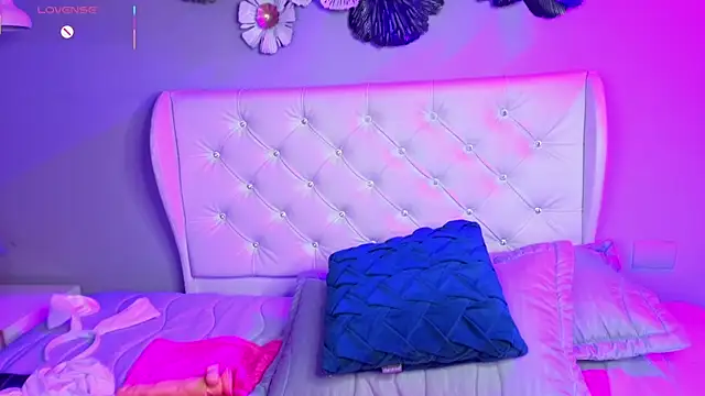 Chat XXX en directo de ginger_honey_