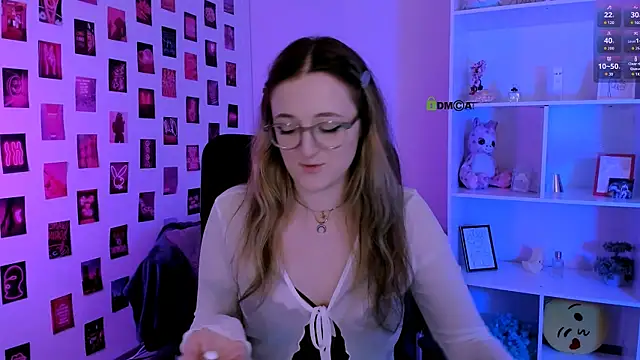 Chatroom XXX en direct de luna_berryy