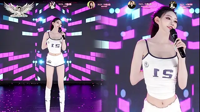 צ'אט XXX בשידור חי של TF-001