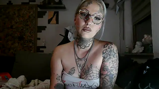 RoxxyInk: απευθείας συνομιλία ΧΧΧ