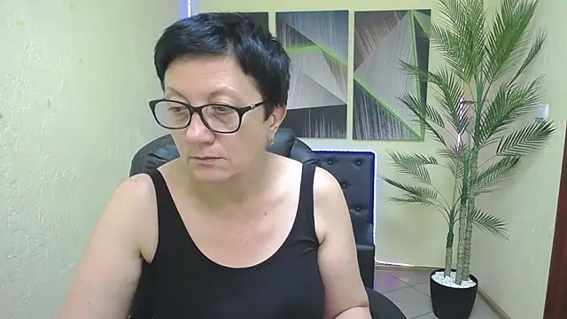 Czat XXX na żywo – EmilyL0ve