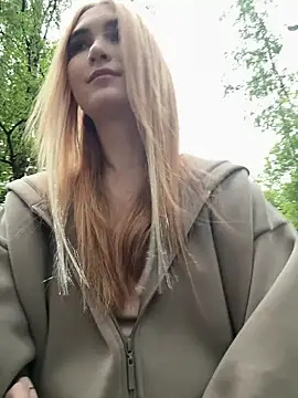 Živý XXX chat MarlboroWeb