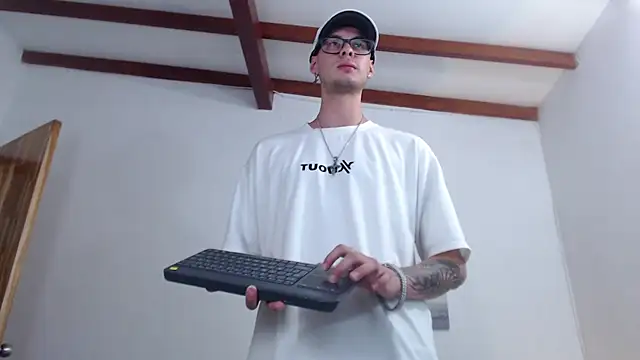Živý XXX chat Vlad__night