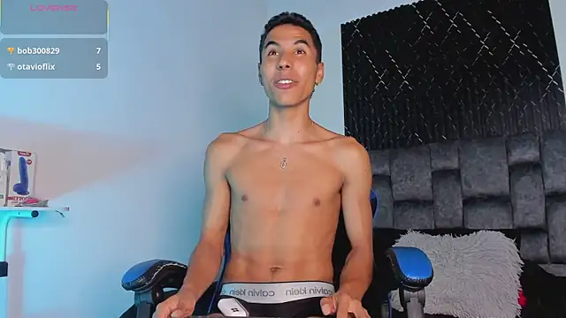 ThiagoSexy005's Live XXX Chat