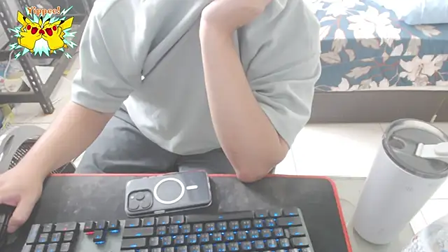 qazwsx_cam4 Adlı Modelin Canlı XXX Sohbeti