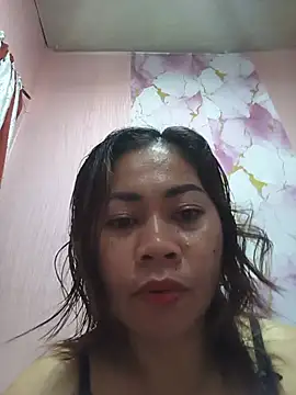 SweetChubbyMommy_02's Live XXX Chat