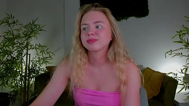 Živý XXX chat Linda__Bloom