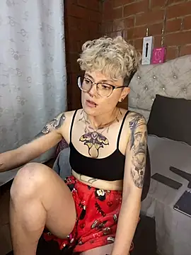 XXX chat uživo modela Megan-c