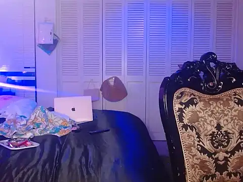 צ'אט XXX בשידור חי של PressureBarbie